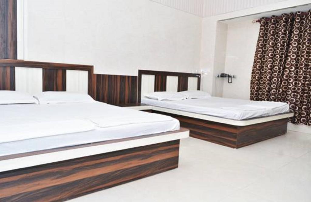 Ifm Guest House อัมริตสา ภายนอก รูปภาพ